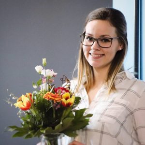 Wir gratulieren zur bestandenen Diplomarbeit. Nach 5,5 Jahren des Lernens ist sie bei uns ab 28.02.2019 fest angestellt als Architektin.